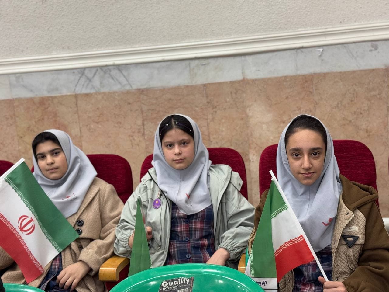 پیش دبستانی و دبستان تمام هوشمند ستایش