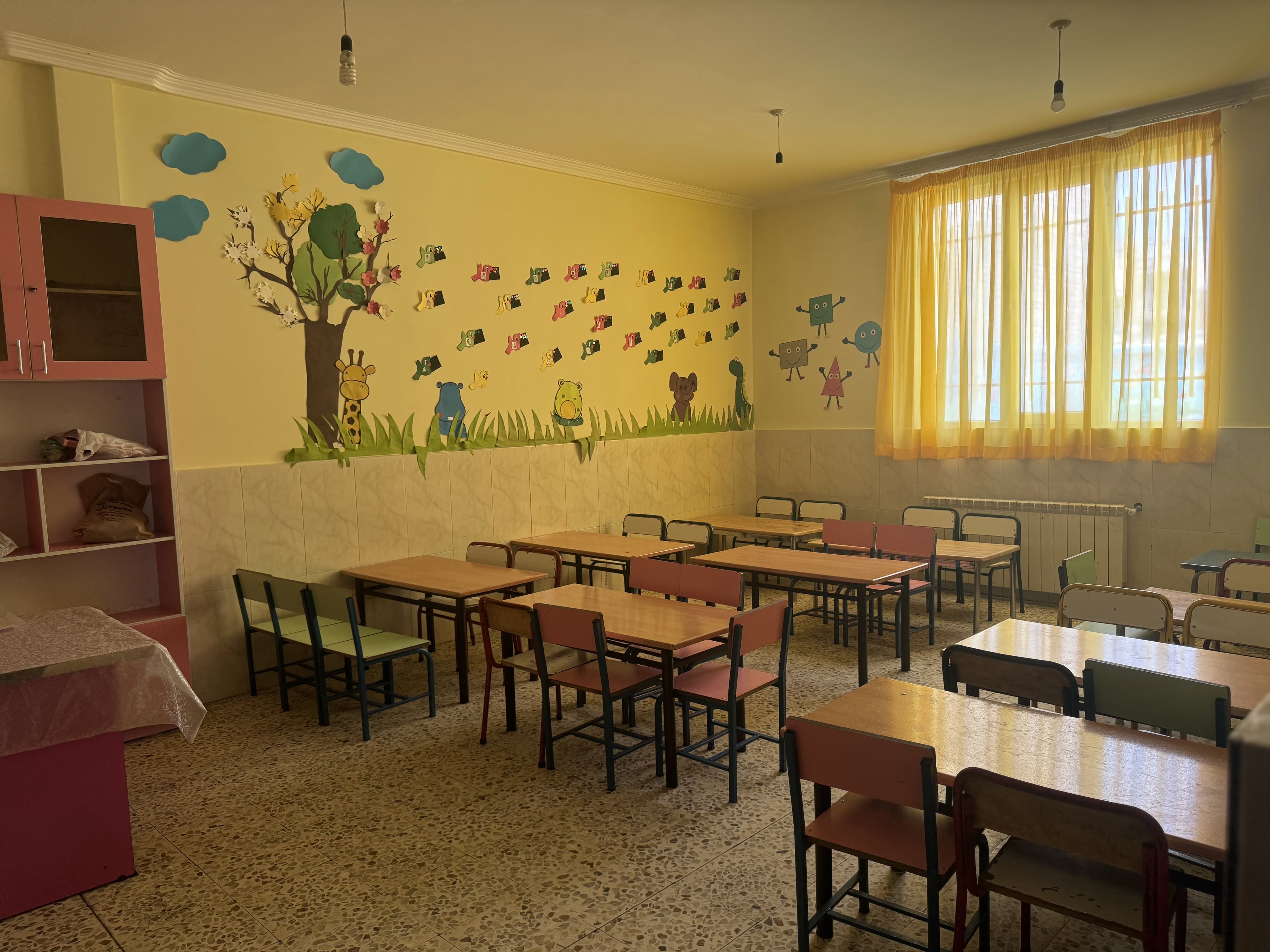 محیط پیش دبستانی و دبستان تمام هوشمند ستایش